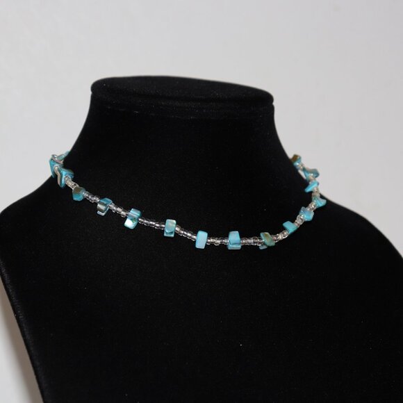 Vintagejelyfish Jewelry - 🌊 NWOT Glass Beaded Necklace with Blue Shell Accents – 15"  🔹